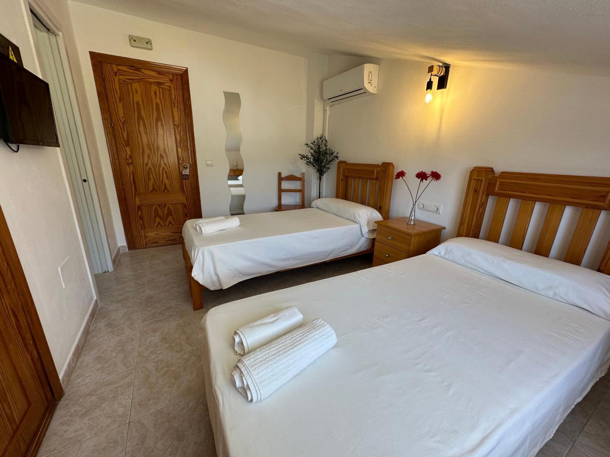 Hostal Sango Sierra De Las Nieves Alozaina Zewnętrze zdjęcie